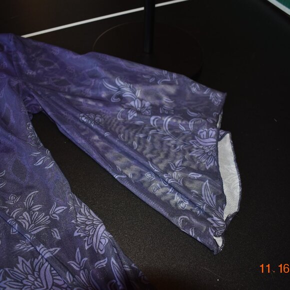 Purple Top - Picture 5 of 5